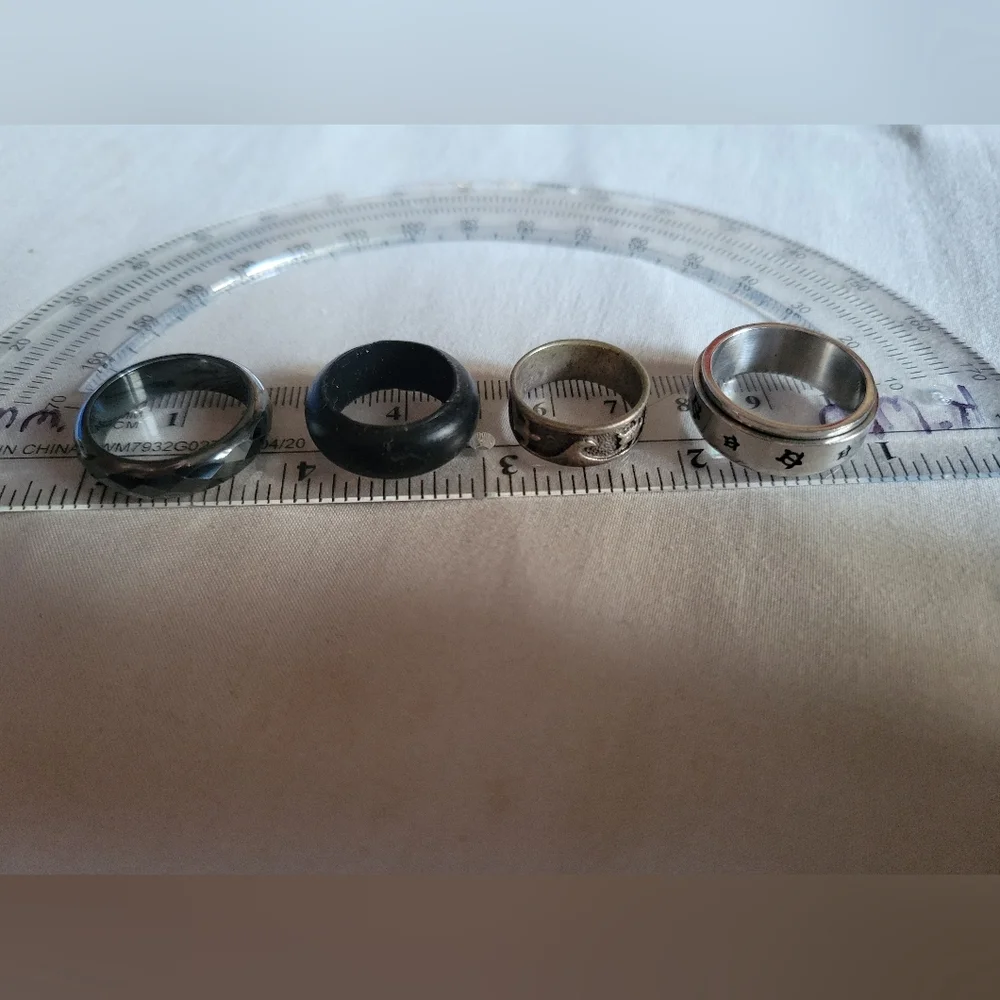 Rings - Picture 1 of 6